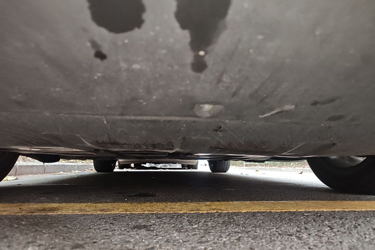 比亚迪 秦PLUS 2021款 EV 500KM 尊贵型局部细节9008