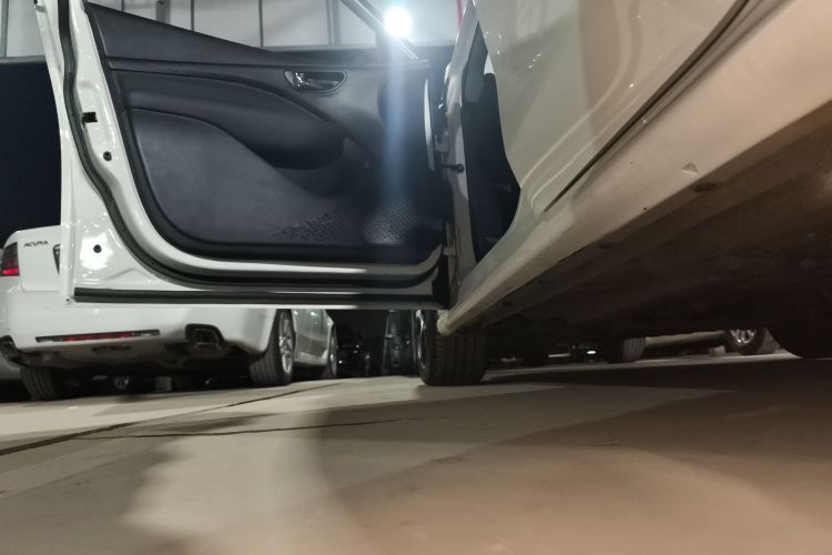 菲亚特 致悦 2014款 1.4T 自动运动版局部细节9002