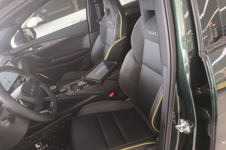 领克06 EM-P 2023款 1.5T Remix PHEV Pro局部细节19