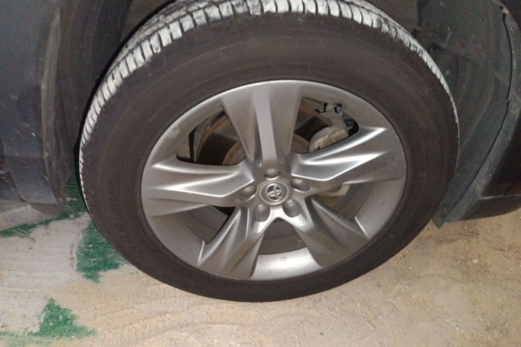 丰田 汉兰达 2015款 2.0T 四驱豪华版 7座车身外观6007