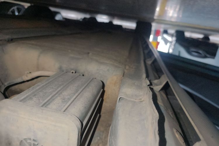 纳智捷 锐3 2016款 1.6L CVT智享型局部细节9002