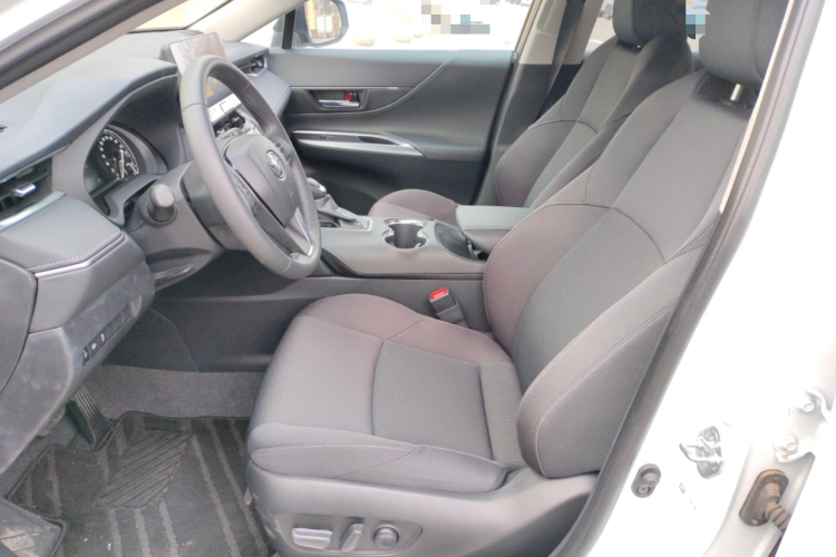 丰田 凌放HARRIER 2024款 2.0L CVT两驱进取版中控内饰19