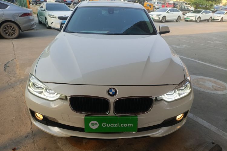 宝马3系 2017款 320Li 时尚型车身外观2