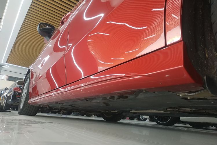 奔驰A级 2020款 改款二 A 180 L 运动轿车局部细节9002