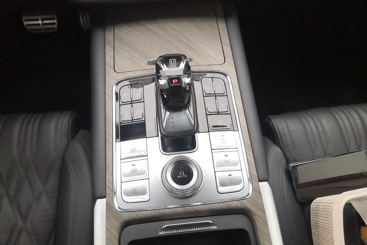 坦克500 2022款 3.0T 运动版 造境型 5座中控内饰18