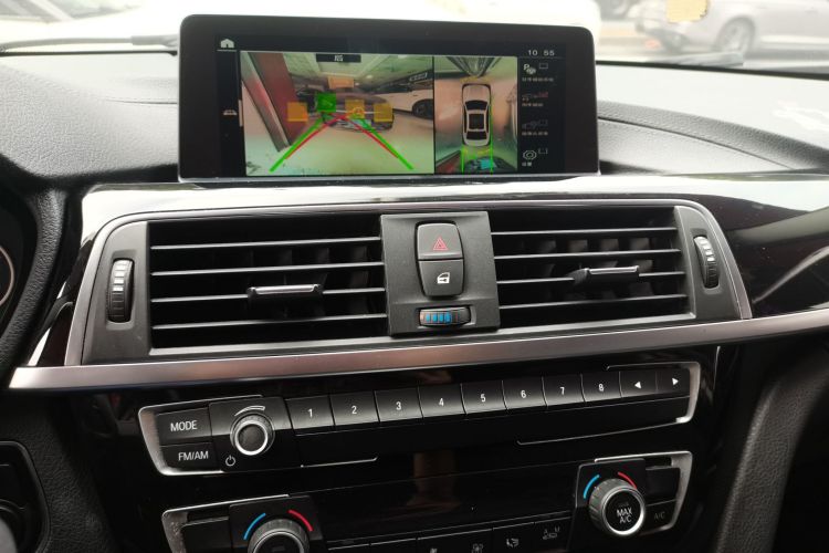 宝马3系 2018款 320Li 时尚型中控内饰16