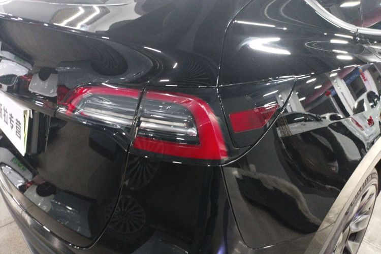 特斯拉 Model Y 2022款 改款 后轮驱动版车身外观6006