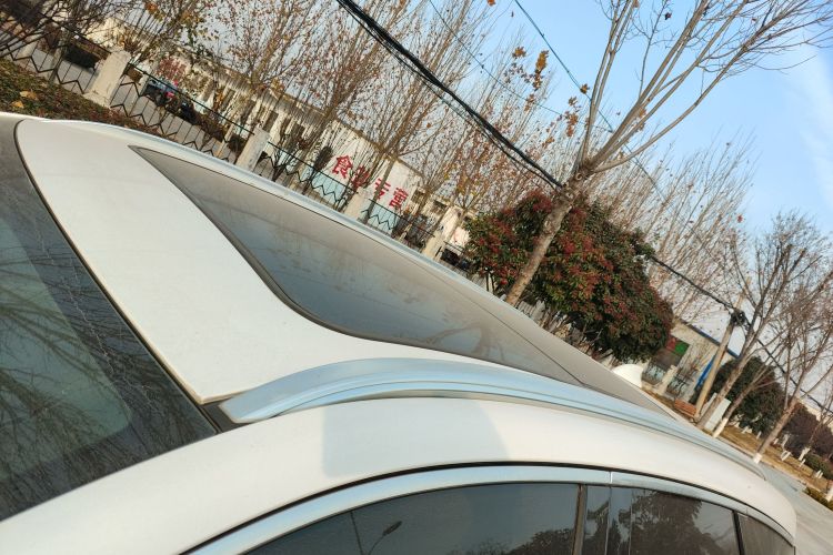 比亚迪 唐新能源 2018款 DM 2.0T 全时四驱智联创享型 7座 国V局部细节57