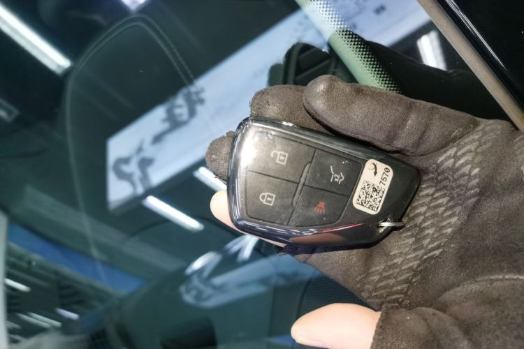 别克 2022款 改款 昂科威S 552T 两驱豪华型中控内饰7001