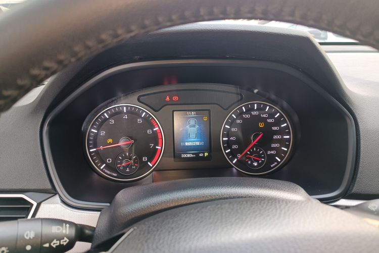 哈弗H6 2018款 运动版 1.5T 自动两驱精英型 国V中控内饰14