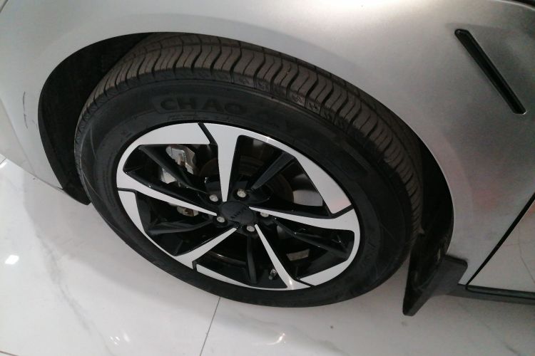 埃安 AION Y 2024款 Younger 星耀版车身外观6007