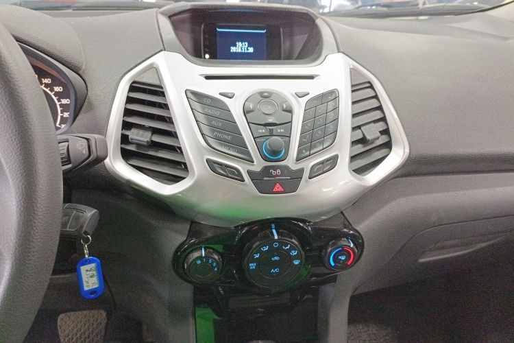 福特 翼搏 2013款 1.5L 自动风尚型局部细节16