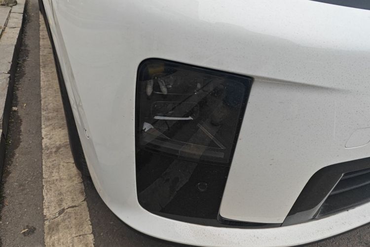 理想汽车 理想i8 2025款 标准版车身外观8