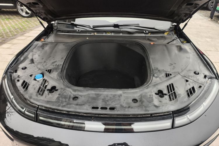 小鹏P7 2022款 670E+局部细节24