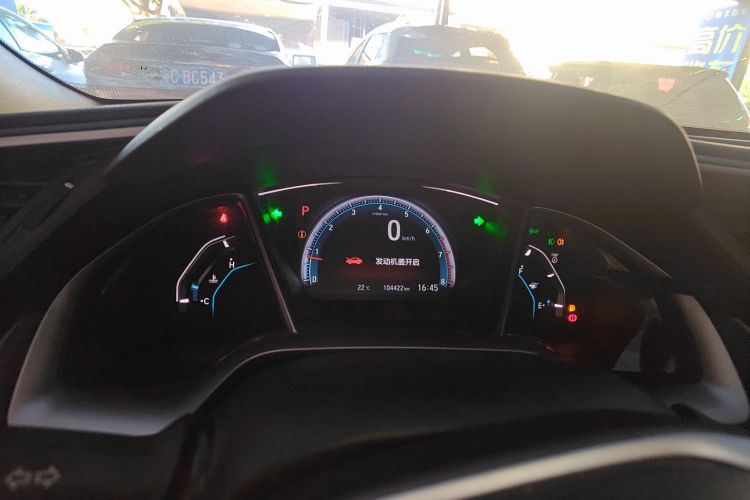 本田 思域 2016款 220TURBO CVT豪华版中控内饰14