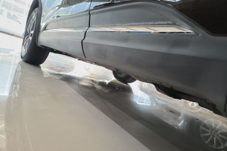 雷诺 科雷傲 2017款 2.5L 四驱旗舰版局部细节9002