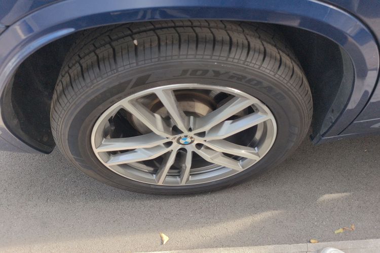 宝马X3 2018款 xDrive25i M运动套装 国VI车身外观6008