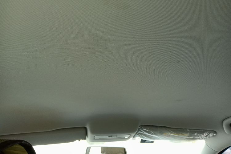 大众 Polo 2016款 1.4L 手动风尚型局部细节22