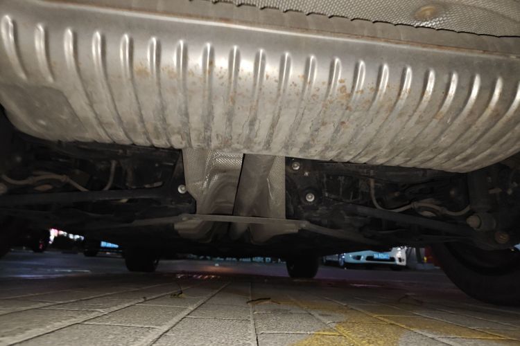 宝马X1 2020款 sDrive20Li 尊享型局部细节9008