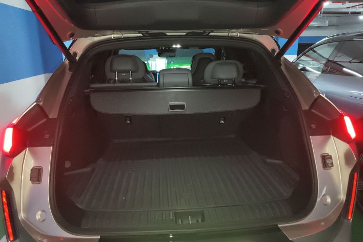 领克08 EM-P 2023款 120km 长续航Halo局部细节23