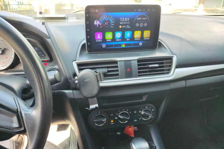 马自达3 昂克赛拉 2017款 三厢 1.5L 自动舒适型 国V中控内饰16