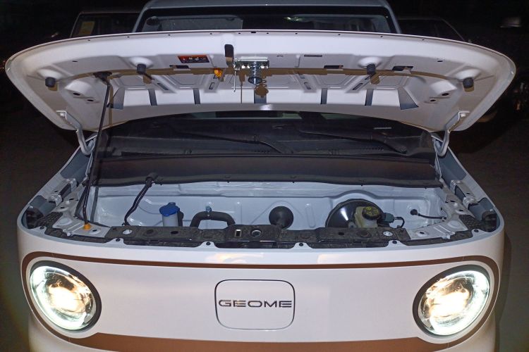 吉利银河 2024款 熊猫mini 200km 耐力熊局部细节24