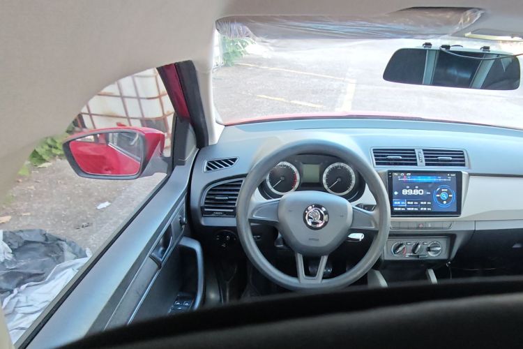 斯柯达 晶锐 2017款 1.4L 自动车享版局部细节13