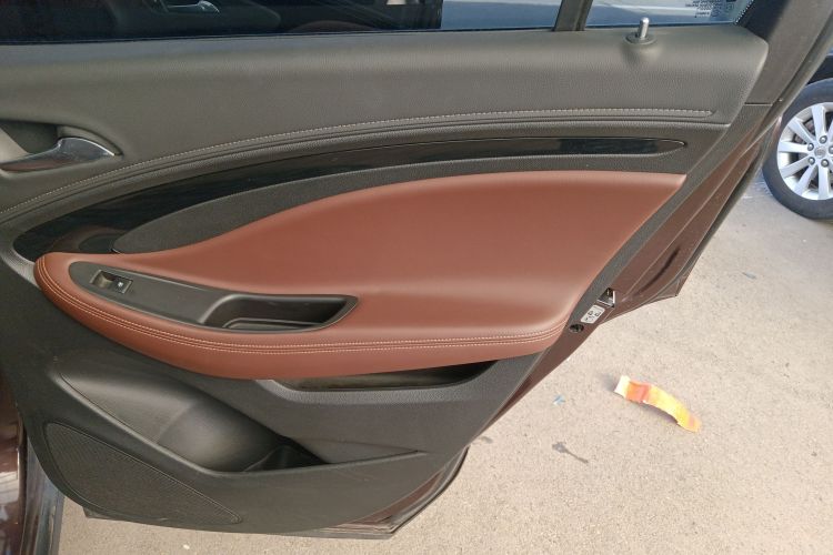 别克 昂科威 2018款 28T 四驱精英型中控内饰7006