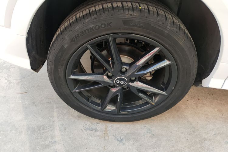 奥迪Q2L 2022款 35 TFSI 进取动感型车身外观6008