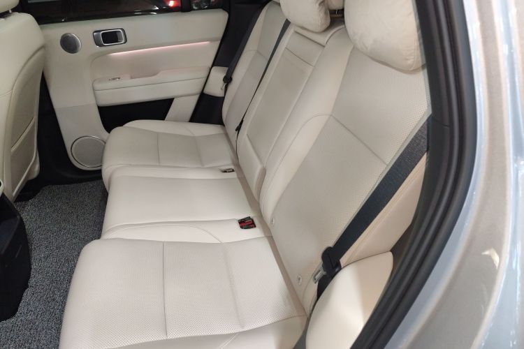 理想汽车 理想L6 2024款 Pro中控内饰7004