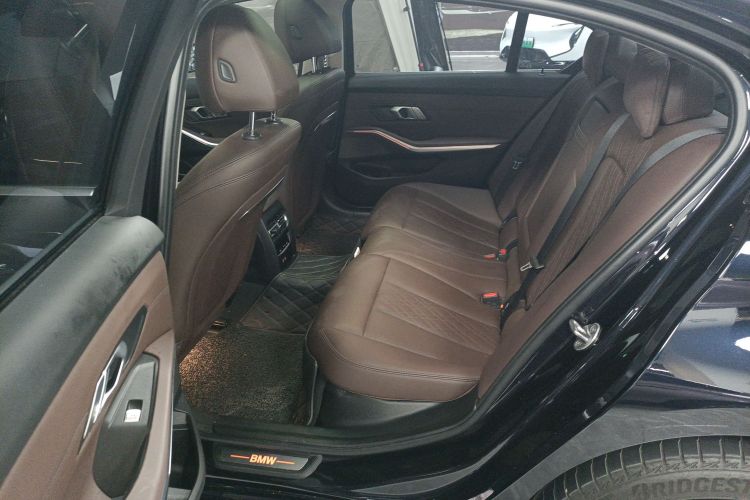 宝马i3 2022款 eDrive 35 L中控内饰21