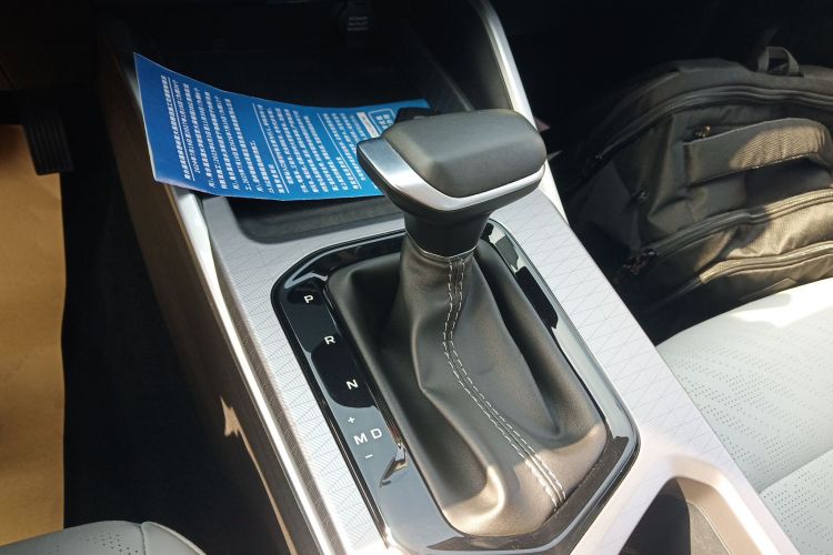 吉利汽车 帝豪 2022款 第4代 1.5L CVT旗舰型中控内饰18