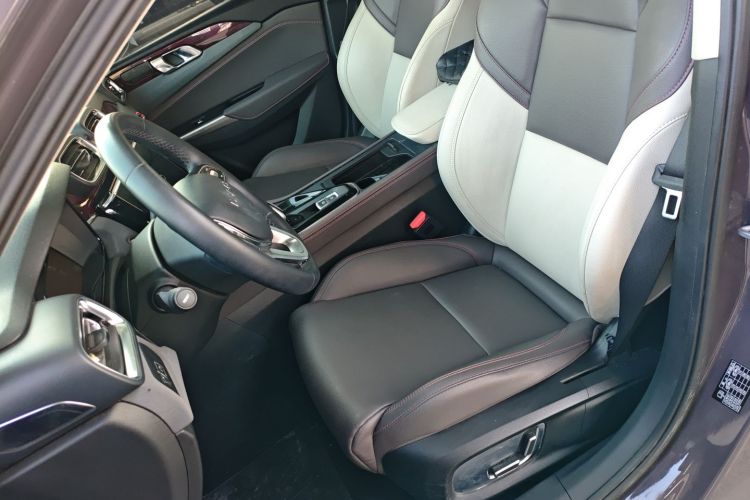 领克02 2021款 1.5TD DCT两驱耀Plus中控内饰19