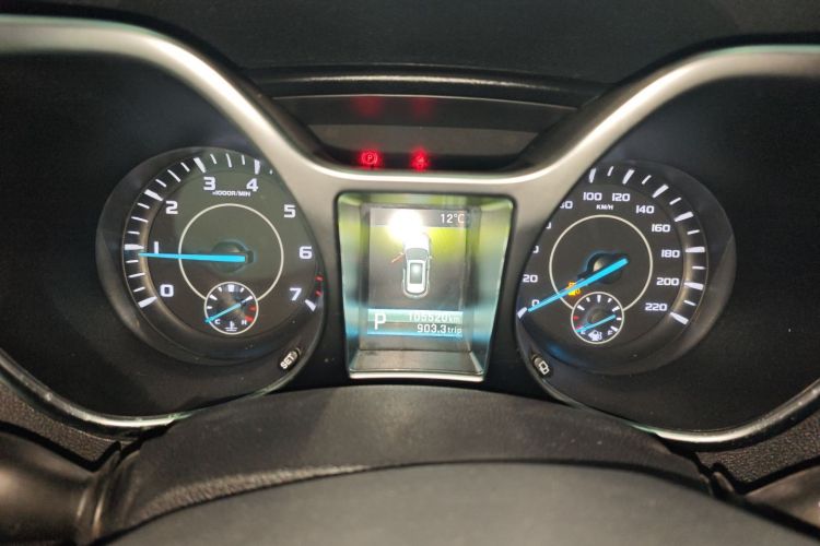 江铃 驭胜S330 2016款 1.5L GTDi 自动两驱尊贵版中控内饰14