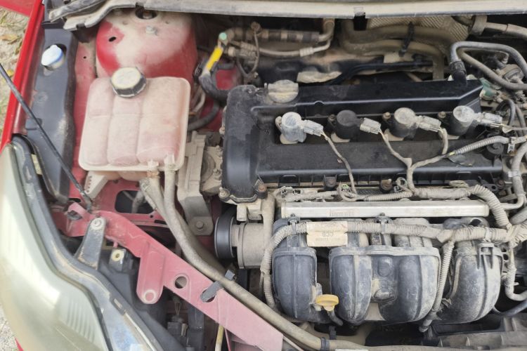 福特 福克斯 2013款 两厢经典 1.8L 自动基本型局部细节9006