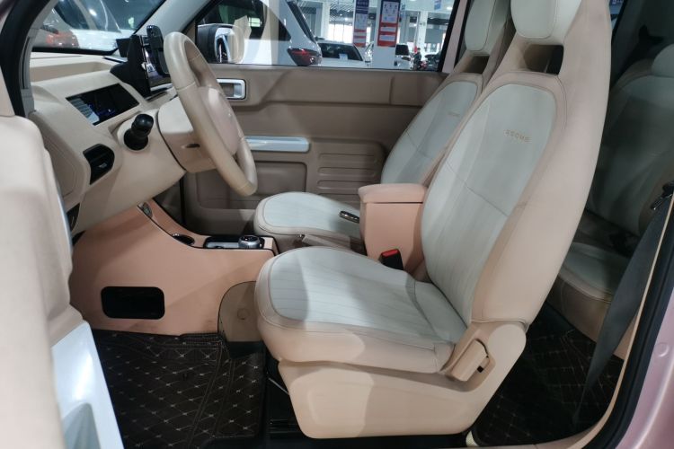 吉利银河 2024款 熊猫mini 200km 耐力熊中控内饰19