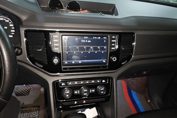 大众 途昂 2017款 380TSI 四驱豪华版中控内饰16