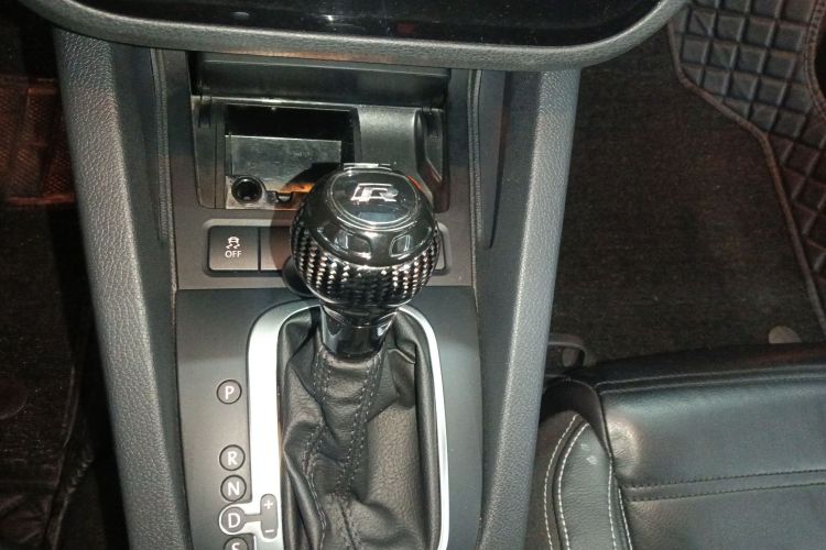 大众 尚酷 2015款  R 2.0TSI中控内饰18