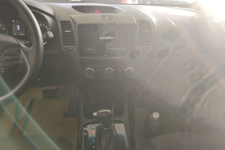 起亚K3 2016款 1.6L 自动GL局部细节16