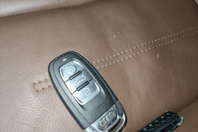 奥迪A6L 2016款 45 TFSI quattro 运动型中控内饰11