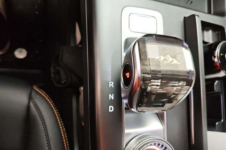 北京越野 北京BJ30 2024款 1.5T 魔核电驱进阶版中控内饰18