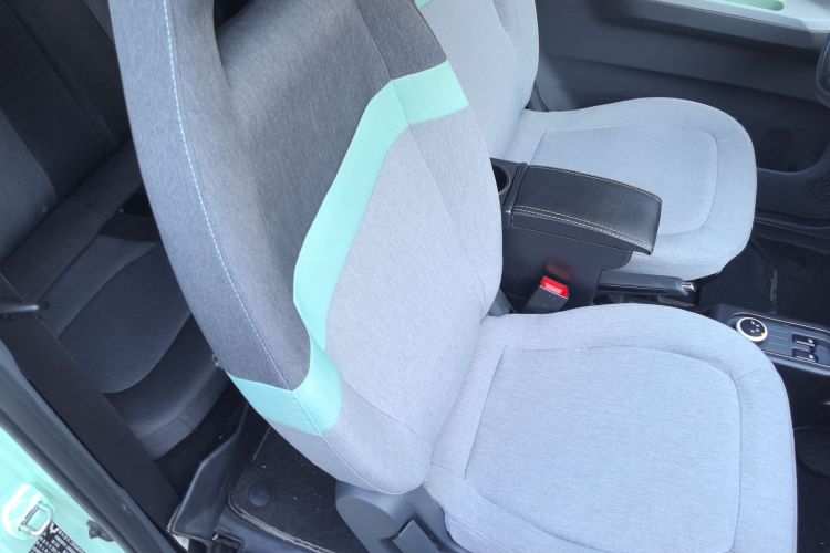 五菱汽车 宏光MINIEV 2021款 马卡龙臻享款 磷酸铁锂局部细节41