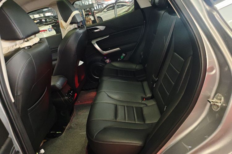 魏牌 VV5 2021款 1.5T 两驱颜先锋中控内饰7004