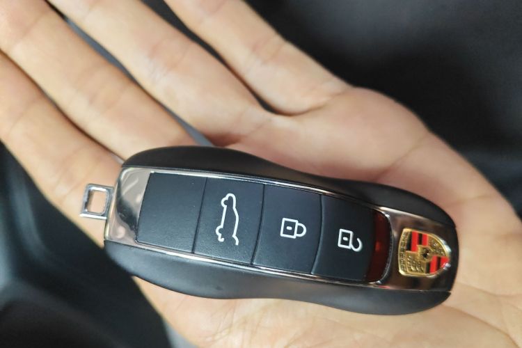 保时捷 2023款 Macan 2.0T中控内饰11