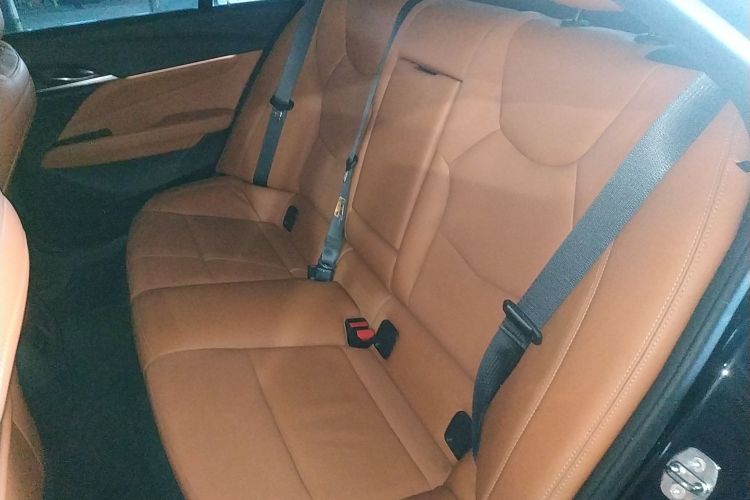 凯迪拉克CT4 2021款 28T 豪华型中控内饰7004