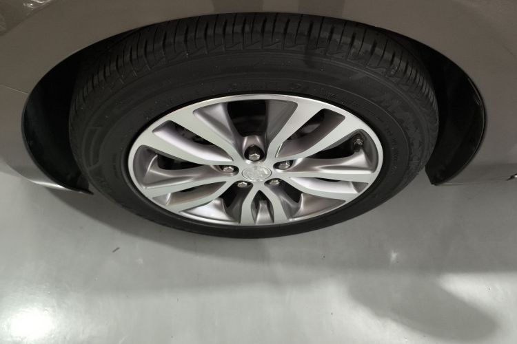 别克 英朗 2021款 改款 1.3T 自动轻混动精英型车身外观6007