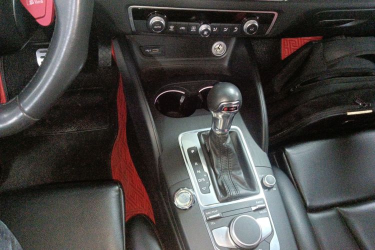 奥迪A3 2019款 Limousine 35 TFSI 运动型 国VI局部细节18