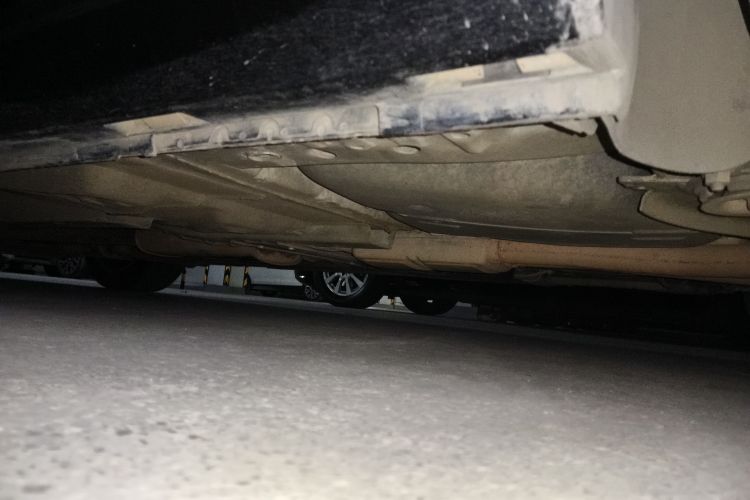 别克 林荫大道 2011款 博鳌论坛纪念版局部细节9003