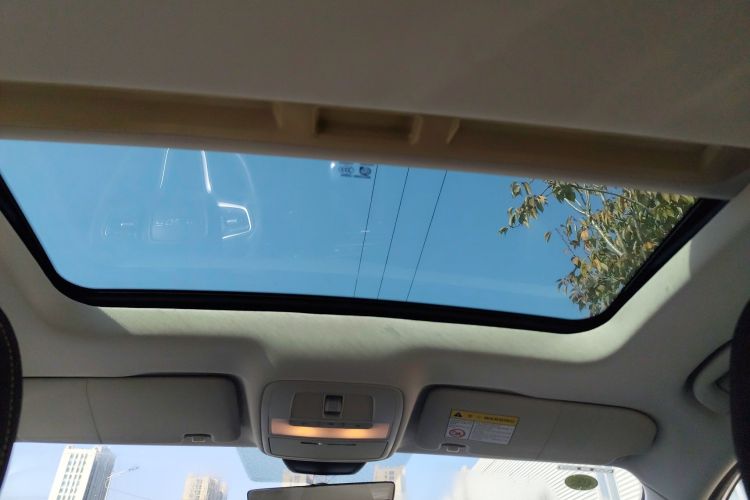 荣威i5 2021款 1.5L CVT铂金版局部细节22