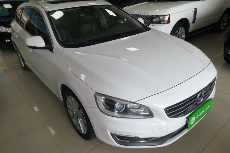 沃尔沃V60 2014款 T5 智逸版车身外观3